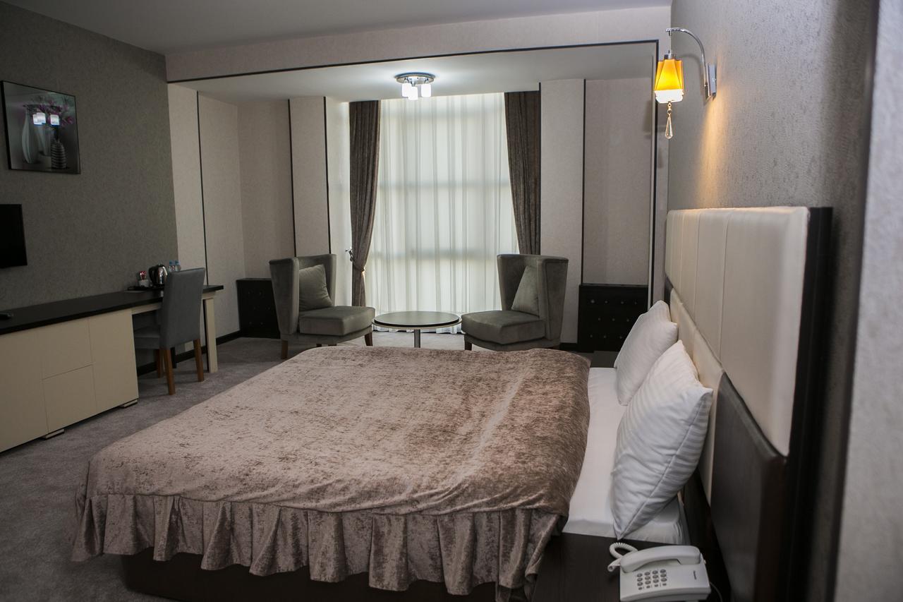 Azalea Hotel Баку Екстер'єр фото